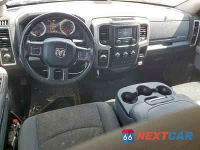 Zdjęcie 8 z 12 samochodu: 2016 RAM 1500 SLT VIN:1C6RR6GT3GS269261 - miniatura