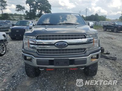Piąte zdjęcie samochodu w środku: 2018 FORD F150 SUPERCREW VIN:1FTEW1EGXJFB60711 - miniatura