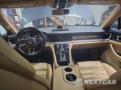 Zdjęcie 9 z 11 samochodu: 2018 PORSCHE PANAMERA 4 VIN:WPA0AA2A73JL10427 - miniatura