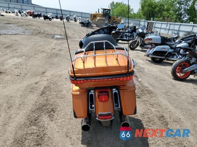 Czwarte zdjęcie samochodu z boku: 2014 HARLEY-DAVIDSON FLHTK ELECTRA GLIDE ULTRA LIMITED VIN:1HD1KEL18EB675198 - miniatura