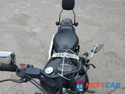 Piąte zdjęcie samochodu w środku: 2015 HONDA VT750 C2B VIN:JH2RC5373FK501313 - miniatura