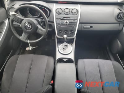 Zdjęcie 8 z 13 samochodu: 2008 MAZDA CX-7 VIN:JM3ER293280177978 - miniatura