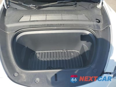 Zdjęcie 11 z 12 samochodu: 2023 TESLA MODEL Y VIN:7SAYGDEEXPA036073 - miniatura