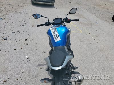 Zdjęcie 6 z 10 samochodu: 2020 KAWASAKI ZR900 F VIN:ML5ZRDF19LDA38275 - miniatura