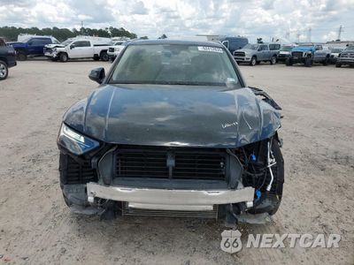 Piąte zdjęcie samochodu w środku: 2021 AUDI Q5 PREMIUM VIN:WA1AAAFY8M2033868 - miniatura