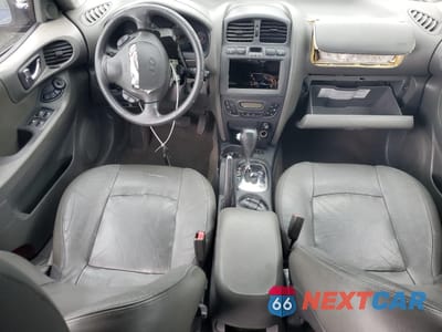 Zdjęcie 8 z 13 samochodu: 2004 HYUNDAI SANTA FE GLS VIN:KM8SC13E94U799011 - miniatura