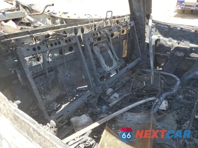 Zdjęcie 10 z 11 samochodu: 2015 CHEVROLET SILVERADO K3500 LTZ VIN:1GC4K0C84FF190095 - miniatura