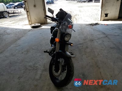 Drugie zdjęcie samochodu z przodu: 2013 HONDA VT750 C2B VIN:JH2RC5371DK300443 - miniatura