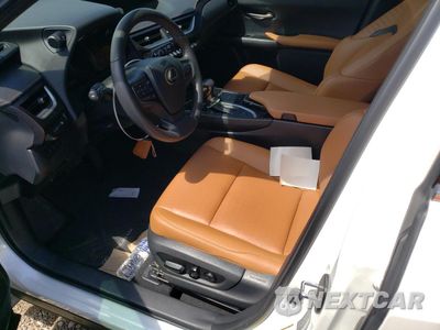 Zdjęcie 7 z 14 samochodu: 2020 LEXUS UX 200 VIN:JTHX3JBH4L2029393 - miniatura