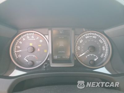 Zdjęcie 9 z 12 samochodu: 2016 TOYOTA TACOMA DOUBLE CAB VIN:3TMAZ5CN1GM011935 - miniatura