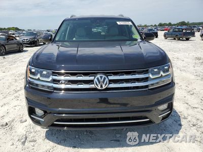 Piąte zdjęcie samochodu w środku: 2019 VOLKSWAGEN ATLAS SE VIN:1V2YR2CA5KC519523 - miniatura