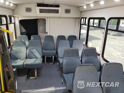 Zdjęcie 10 z 12 samochodu: 2023 FORD ECONOLINE E350 SUPER DUTY CUTAWAY VAN VIN:1FDEE3FN9PDD05734 - miniatura