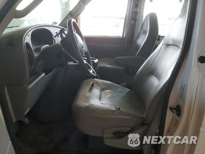Zdjęcie 7 z 13 samochodu: 2007 FORD ECONOLINE E150 WAGON VIN:1FMNE11W27DB40467 - miniatura