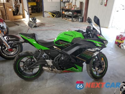 2020 KAWASAKI EX650 N ML5EXEN12LDA09714 - główne zdjęcie licytacji z USA - miniatura