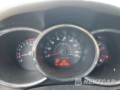Zdjęcie 9 z 13 samochodu: 2013 KIA SORENTO LX VIN:5XYKT3A13DG350991 - miniatura
