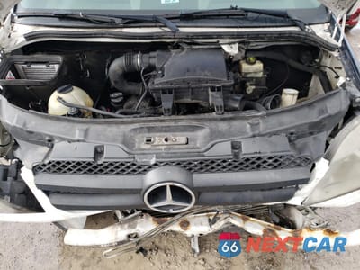 Zdjęcie 12 z 13 samochodu: 2013 MERCEDES-BENZ SPRINTER 2500 VIN:WD3PE8CC8D5745845 - miniatura