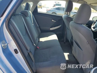 Zdjęcie 10 z 14 samochodu: 2013 TOYOTA PRIUS PLUG-IN VIN:JTDKN3DP5D3038668 - miniatura