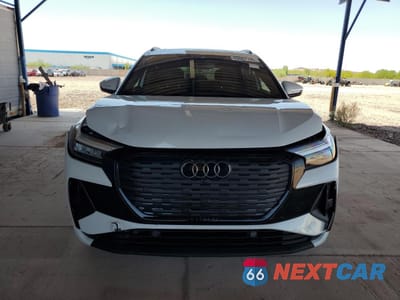 Piąte zdjęcie samochodu w środku: 2024 AUDI Q4 E-TRON PREMIUM PLUS VIN:WA1LUBFZ8RP050372 - miniatura