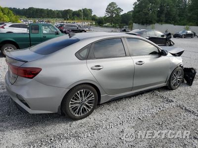 Trzecie zdjęcie samochodu z tyłu: 2024 KIA FORTE GT LINE VIN:3KPF54AD2RE725785 - miniatura
