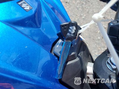 Zdjęcie 8 z 9 samochodu: 2018 SUZUKI GSX-S750 M VIN:JS1C533B8J2101025 - miniatura