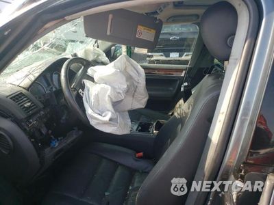 Zdjęcie 7 z 12 samochodu: 2004 VOLKSWAGEN TOUAREG 3.2 VIN:WVGZC67L34D001669 - miniatura