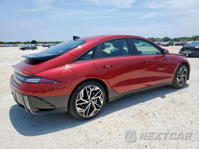 Czwarte zdjęcie samochodu z boku: 2023 HYUNDAI IONIQ 6 SEL VIN:KMHM34AA8PA046649 - miniatura