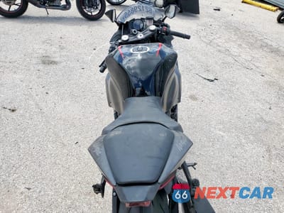 Zdjęcie 6 z 10 samochodu: 2022 KAWASAKI ZX636 K VIN:JKBZXJH18NA013107 - miniatura