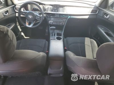 Zdjęcie 8 z 13 samochodu: 2019 KIA OPTIMA LX VIN:5XXGT4L37KG321229 - miniatura