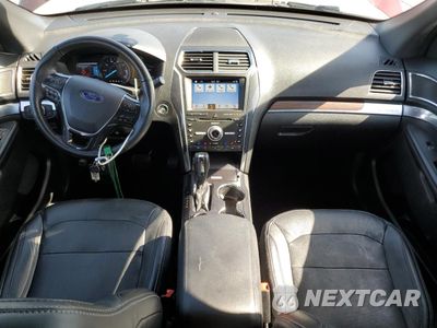 Zdjęcie 8 z 16 samochodu: 2018 FORD EXPLORER LIMITED VIN:1FM5K7FHXJGC93965 - miniatura