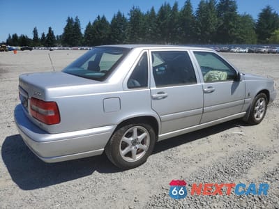 Trzecie zdjęcie samochodu z tyłu: 1999 VOLVO S70 GLT VIN:YV1LS56D1X1605187 - miniatura