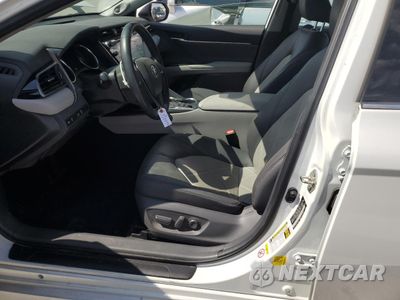 Zdjęcie 7 z 14 samochodu: 2019 TOYOTA CAMRY L VIN:4T1B11HK8KU716122 - miniatura