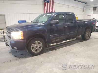 2010 CHEVROLET SILVERADO K1500 LT 1GCSKSE36AZ268291 - główne zdjęcie licytacji z USA - miniatura