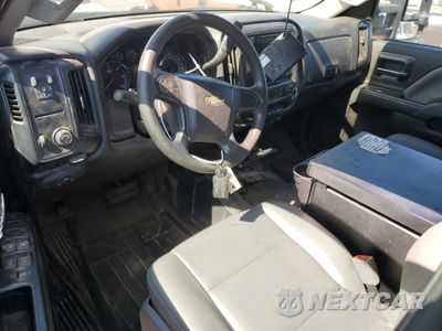 Zdjęcie 8 z 13 samochodu: 2015 CHEVROLET SILVERADO K3500 VIN:1GC4KYCG7FF527462 - miniatura