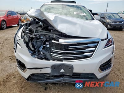 Piąte zdjęcie samochodu w środku: 2019 CADILLAC XT5 LUXURY VIN:1GYKNCRS8KZ246528 - miniatura