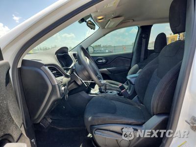 Zdjęcie 7 z 15 samochodu: 2020 JEEP CHEROKEE LATITUDE VIN:1C4PJLCB1LD536334 - miniatura