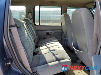 Zdjęcie 11 z 15 samochodu: 2000 FORD EXPLORER XLT VIN:1FMZU73E7YUB86440 - miniatura