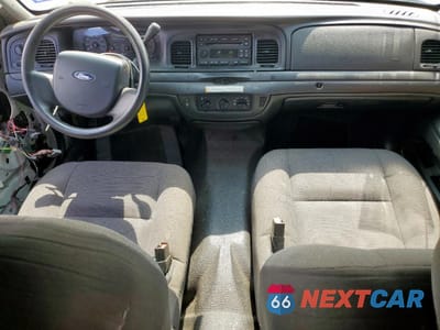 Zdjęcie 8 z 13 samochodu: 2008 FORD CROWN VICTORIA POLICE INTERCEPTOR VIN:2FAHP71V28X102341 - miniatura