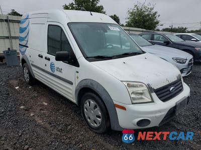 Czwarte zdjęcie samochodu z boku: 2013 FORD TRANSIT CONNECT XLT VIN:NM0LS7BN1DT133408 - miniatura
