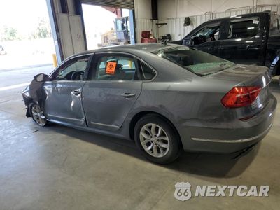 Drugie zdjęcie samochodu z przodu: 2016 VOLKSWAGEN PASSAT S VIN:1VWAS7A30GC010453 - miniatura