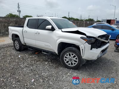 Czwarte zdjęcie samochodu z boku: 2024 TOYOTA TACOMA DOUBLE CAB VIN:3TYLB5JN6RT038166 - miniatura