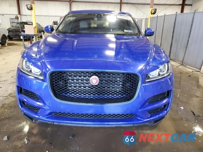 Piąte zdjęcie samochodu w środku: 2020 JAGUAR F-PACE PREMIUM VIN:SADCJ2FX2LA631779 - miniatura