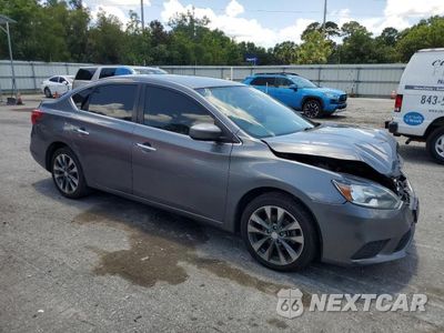 Czwarte zdjęcie samochodu z boku: 2017 NISSAN SENTRA S VIN:3N1AB7AP0HL706423 - miniatura