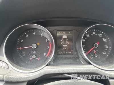 Zdjęcie 9 z 14 samochodu: 2016 VOLKSWAGEN PASSAT S VIN:1VWAT7A35GC041923 - miniatura