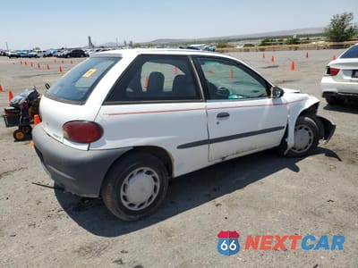 Trzecie zdjęcie samochodu z tyłu: 1998 SUZUKI SWIFT GA VIN:2S2AB21H7W6603208 - miniatura