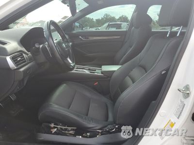 Zdjęcie 7 z 14 samochodu: 2020 HONDA ACCORD SPORT VIN:1HGCV2F34LA005536 - miniatura