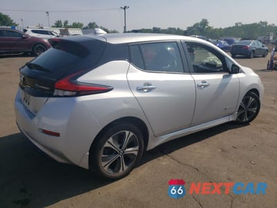 Trzecie zdjęcie samochodu z tyłu: 2019 NISSAN LEAF S PLUS VIN:1N4BZ1CP8KC318792 - miniatura