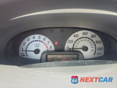 Zdjęcie 9 z 14 samochodu: 2003 TOYOTA ECHO VIN:JTDBT123535031975 - miniatura