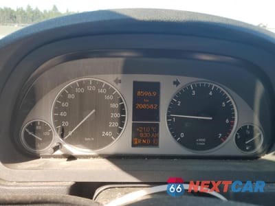 Zdjęcie 9 z 12 samochodu: 2010 MERCEDES-BENZ B200 VIN:WDDFH3DB9AJ539766 - miniatura
