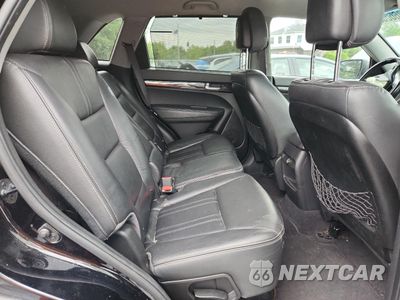 Zdjęcie 10 z 12 samochodu: 2014 KIA SORENTO LX VIN:5XYKTCA60EG442069 - miniatura