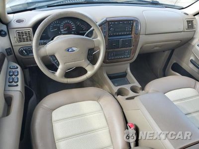 Zdjęcie 8 z 13 samochodu: 2002 FORD EXPLORER EDDIE BAUER VIN:1FMZU64E22UA20116 - miniatura